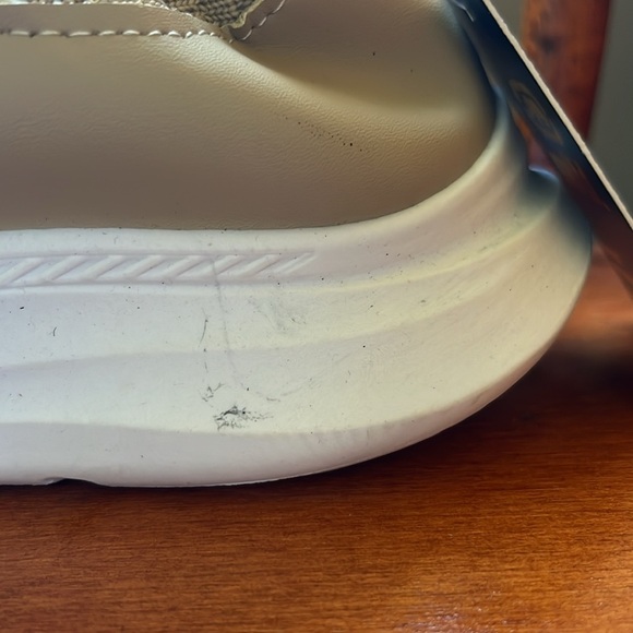 NWT Echo Unltd Men’s Cream/Tan Sneakers Size 9.5 - Picture 8 of 10